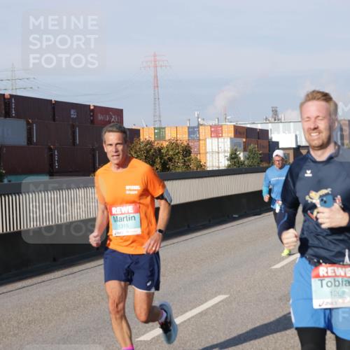 03.10.2025 - Köhlbrandbrückenlauf Jannik Wohlers http://msf.ph/oto/9052460 03.10.2025 09:46:47 Position 3 1315, 1262 meine-sportfotos.de