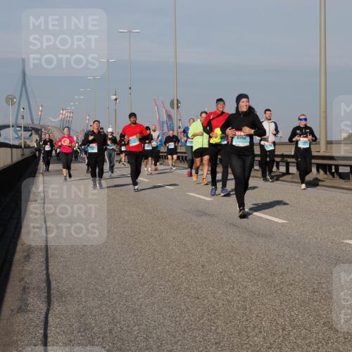 03.10.2025 - Köhlbrandbrückenlauf Fabian Wolf http://msf.ph/oto/9052605 03.10.2025 10:02:15 Position 3  meine-sportfotos.de
