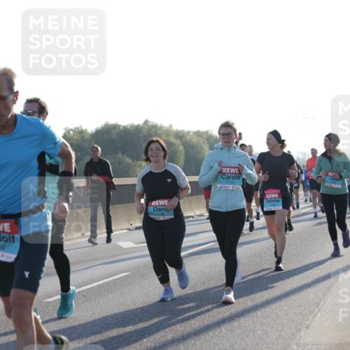 03.10.2025 - Köhlbrandbrückenlauf Jannik Wohlers http://msf.ph/oto/9052636 03.10.2025 09:19:31 Position 3 1701, 2902, 1796, 1745, 1743 meine-sportfotos.de