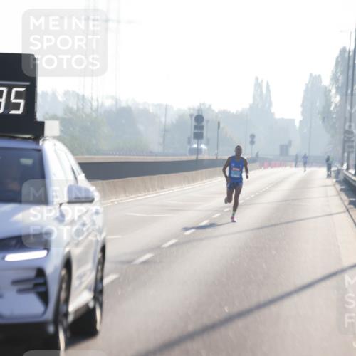 03.10.2025 - Köhlbrandbrückenlauf Jannik Wohlers http://msf.ph/oto/9052706 03.10.2025 09:09:36 Position 3 0, 09, 35, 1193 meine-sportfotos.de