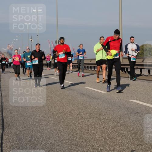 03.10.2025 - Köhlbrandbrückenlauf Fabian Wolf http://msf.ph/oto/9052715 03.10.2025 10:02:17 Position 3 3840 meine-sportfotos.de