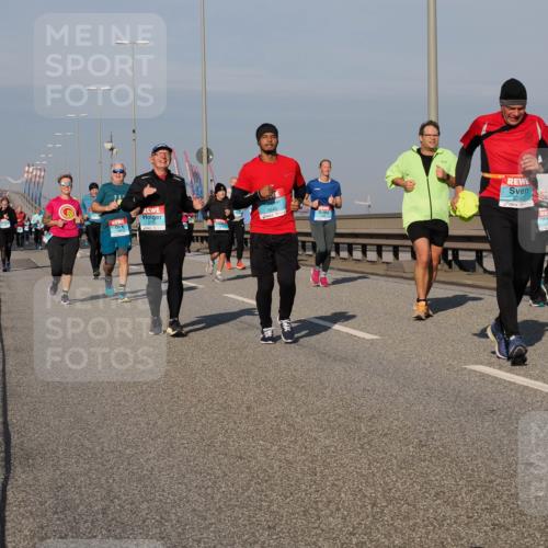 03.10.2025 - Köhlbrandbrückenlauf Fabian Wolf http://msf.ph/oto/9052765 03.10.2025 10:02:18 Position 3 3840, 3030 meine-sportfotos.de