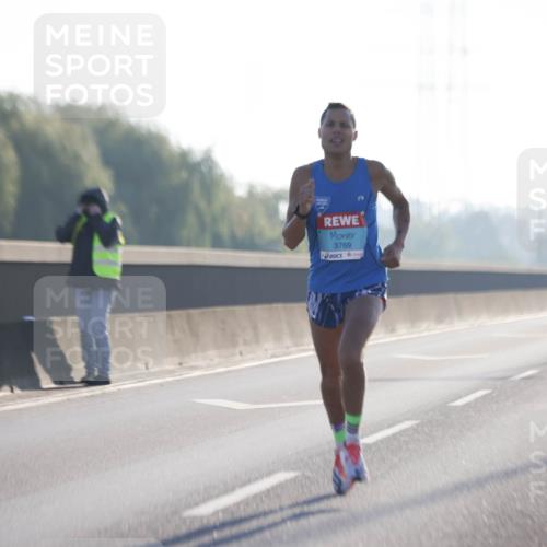 03.10.2025 - Köhlbrandbrückenlauf Jannik Wohlers http://msf.ph/oto/9052789 03.10.2025 09:09:43 Position 3 3769 meine-sportfotos.de