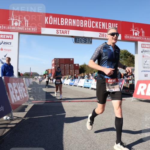 03.10.2025 - Köhlbrandbrückenlauf Lena Gebhardt http://msf.ph/oto/9052794 03.10.2025 13:06:33 Ziel 4015, 4026, 4122, 4124, 4151, 4312, 4396, 4405, 4550, 4658, 4659, 5563, 5641, 5970, 6193, 6256 meine-sportfotos.de