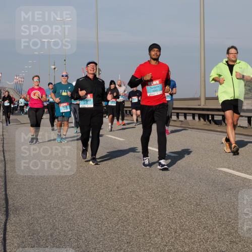03.10.2025 - Köhlbrandbrückenlauf Fabian Wolf http://msf.ph/oto/9052814 03.10.2025 10:02:19 Position 3 2025, 3840, 2018 meine-sportfotos.de