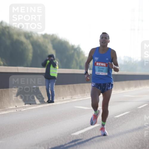 03.10.2025 - Köhlbrandbrückenlauf Jannik Wohlers http://msf.ph/oto/9052820 03.10.2025 09:09:44 Position 3 3769 meine-sportfotos.de