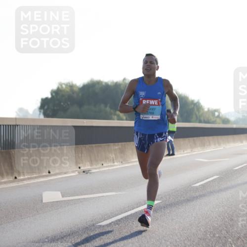 03.10.2025 - Köhlbrandbrückenlauf Jannik Wohlers http://msf.ph/oto/9052877 03.10.2025 09:09:45 Position 3 3769 meine-sportfotos.de