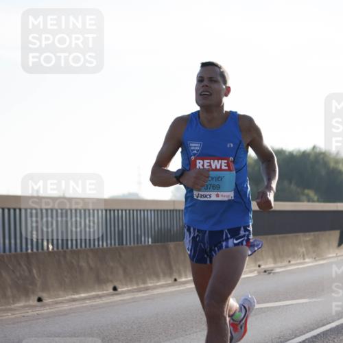 03.10.2025 - Köhlbrandbrückenlauf Jannik Wohlers http://msf.ph/oto/9052946 03.10.2025 09:09:45 Position 3 3769 meine-sportfotos.de