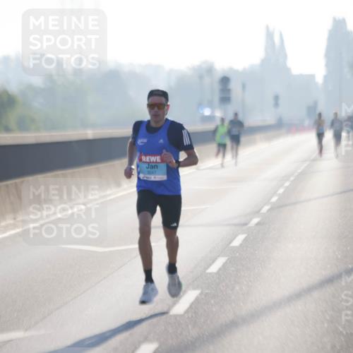 03.10.2025 - Köhlbrandbrückenlauf Jannik Wohlers http://msf.ph/oto/9052965 03.10.2025 09:10:19 Position 3 3247 meine-sportfotos.de