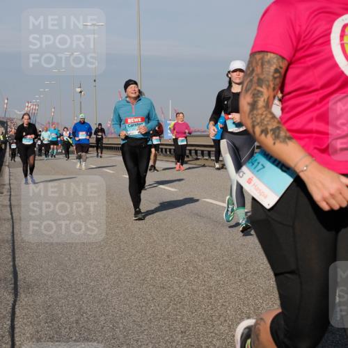 03.10.2025 - Köhlbrandbrückenlauf Fabian Wolf http://msf.ph/oto/9053030 03.10.2025 10:02:24 Position 3 3417, 1, 2013 meine-sportfotos.de