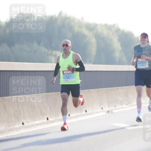 03.10.2025 - Köhlbrandbrückenlauf Jannik Wohlers http://msf.ph/oto/9053080 03.10.2025 09:10:36 Position 3 3807 meine-sportfotos.de