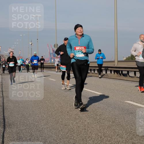 03.10.2025 - Köhlbrandbrückenlauf Fabian Wolf http://msf.ph/oto/9053108 03.10.2025 10:02:26 Position 3 2817, 3382 meine-sportfotos.de