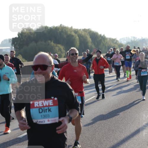 03.10.2025 - Köhlbrandbrückenlauf Jannik Wohlers http://msf.ph/oto/9053242 03.10.2025 09:19:51 Position 3 1303 meine-sportfotos.de