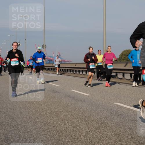 03.10.2025 - Köhlbrandbrückenlauf Fabian Wolf http://msf.ph/oto/9053278 03.10.2025 10:02:29 Position 3 3786 meine-sportfotos.de