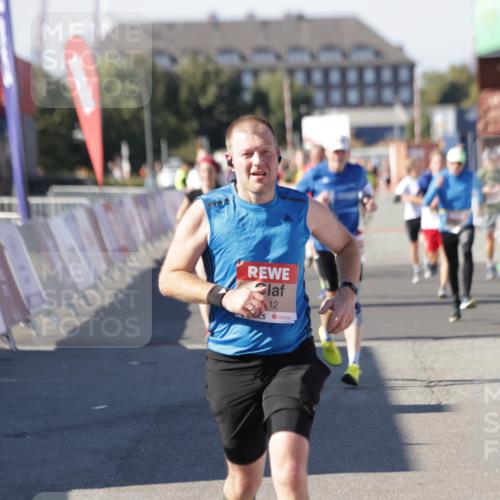 03.10.2025 - Köhlbrandbrückenlauf Jannik Wohlers http://msf.ph/oto/9053279 03.10.2025 13:09:26 Ziel 4129, 4134, 4212, 4298, 4334, 4681, 5061, 5352, 6037, 6062, 6349, 6481, 6661, 6667, 6743 meine-sportfotos.de