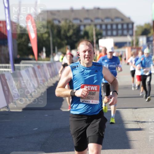 03.10.2025 - Köhlbrandbrückenlauf Jannik Wohlers http://msf.ph/oto/9053291 03.10.2025 13:09:26 Ziel 4129, 4134, 4212, 4298, 4334, 4681, 5061, 5352, 6037, 6062, 6349, 6481, 6661, 6667, 6743 meine-sportfotos.de