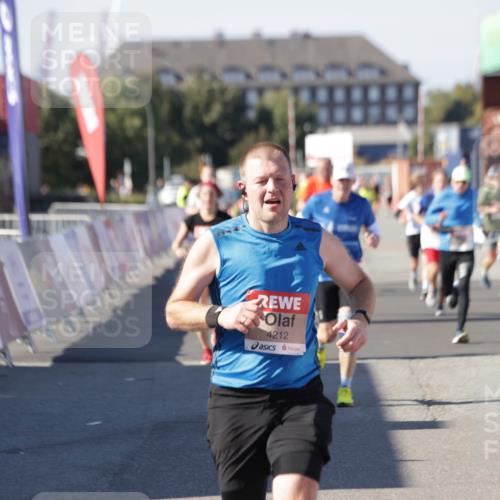 03.10.2025 - Köhlbrandbrückenlauf Jannik Wohlers http://msf.ph/oto/9053295 03.10.2025 13:09:26 Ziel 4129, 4134, 4212, 4298, 4334, 4681, 5061, 5352, 6037, 6062, 6349, 6481, 6661, 6667, 6743 meine-sportfotos.de