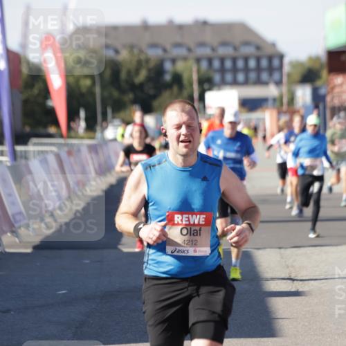 03.10.2025 - Köhlbrandbrückenlauf Jannik Wohlers http://msf.ph/oto/9053300 03.10.2025 13:09:26 Ziel 4129, 4134, 4212, 4298, 4334, 4681, 5061, 5352, 6037, 6062, 6349, 6481, 6661, 6667, 6743 meine-sportfotos.de