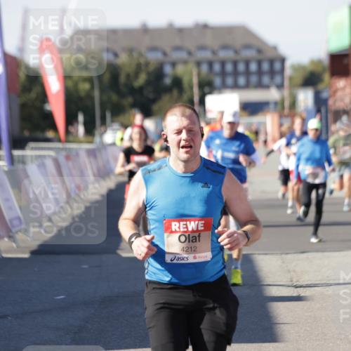 03.10.2025 - Köhlbrandbrückenlauf Jannik Wohlers http://msf.ph/oto/9053306 03.10.2025 13:09:26 Ziel 4129, 4134, 4212, 4298, 4334, 4681, 5061, 5352, 6037, 6062, 6349, 6481, 6661, 6667, 6743 meine-sportfotos.de