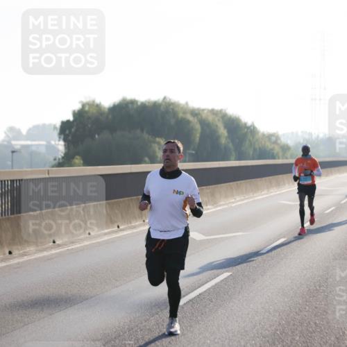 03.10.2025 - Köhlbrandbrückenlauf Jannik Wohlers http://msf.ph/oto/9053324 03.10.2025 09:10:47 Position 3  meine-sportfotos.de