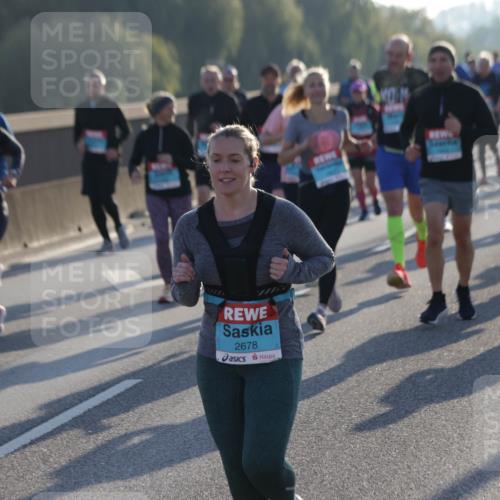 03.10.2025 - Köhlbrandbrückenlauf Jannik Wohlers http://msf.ph/oto/9053435 03.10.2025 09:19:55 Position 3 2678 meine-sportfotos.de
