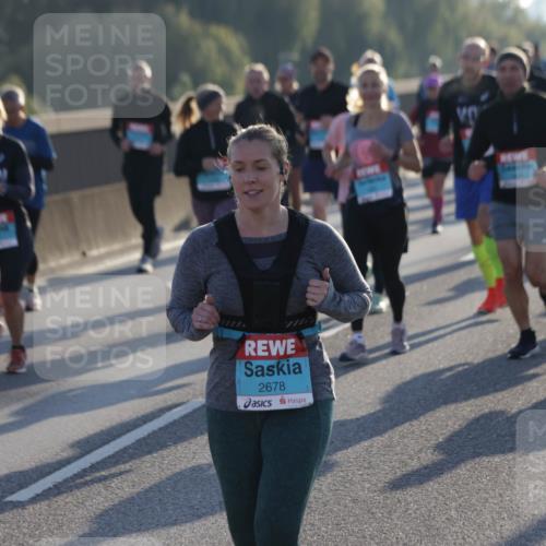 03.10.2025 - Köhlbrandbrückenlauf Jannik Wohlers http://msf.ph/oto/9053456 03.10.2025 09:19:55 Position 3 2678 meine-sportfotos.de