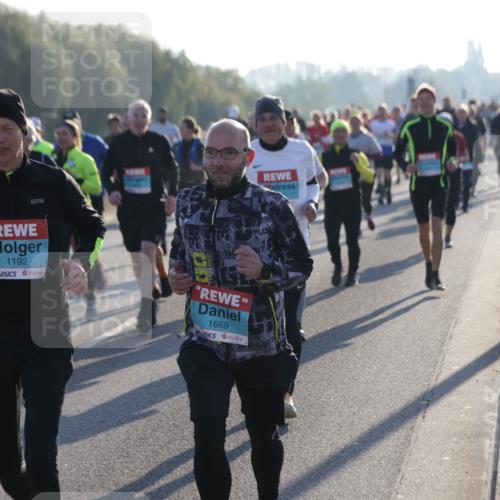 03.10.2025 - Köhlbrandbrückenlauf Jannik Wohlers http://msf.ph/oto/9053700 03.10.2025 09:20:01 Position 3 1192, 1669 meine-sportfotos.de