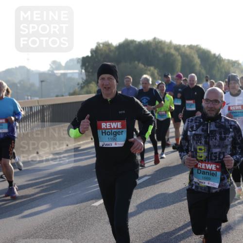 03.10.2025 - Köhlbrandbrückenlauf Jannik Wohlers http://msf.ph/oto/9053724 03.10.2025 09:20:01 Position 3 1192, 1947, 1669 meine-sportfotos.de