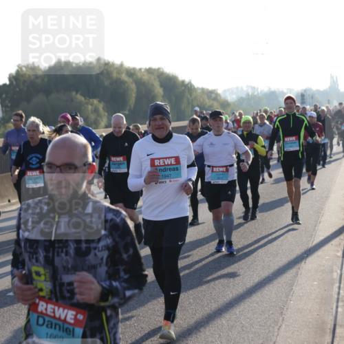 03.10.2025 - Köhlbrandbrückenlauf Jannik Wohlers http://msf.ph/oto/9053753 03.10.2025 09:20:02 Position 3 1669, 1947 meine-sportfotos.de