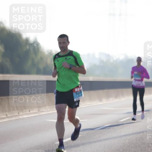 03.10.2025 - Köhlbrandbrückenlauf Jannik Wohlers http://msf.ph/oto/9053931 03.10.2025 09:11:32 Position 3 270 meine-sportfotos.de