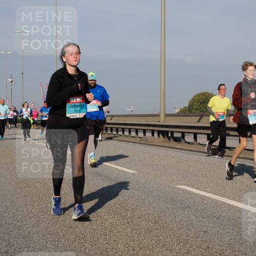 03.10.2025 - Köhlbrandbrückenlauf Fabian Wolf http://msf.ph/oto/9053953 03.10.2025 10:02:32 Position 3 3555, 3635, 3783, 5 meine-sportfotos.de