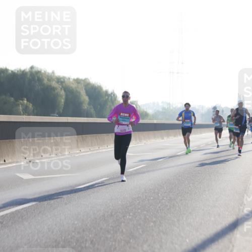 03.10.2025 - Köhlbrandbrückenlauf Jannik Wohlers http://msf.ph/oto/9053970 03.10.2025 09:11:36 Position 3  meine-sportfotos.de