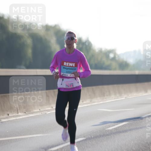 03.10.2025 - Köhlbrandbrückenlauf Jannik Wohlers http://msf.ph/oto/9054009 03.10.2025 09:11:37 Position 3 3203 meine-sportfotos.de