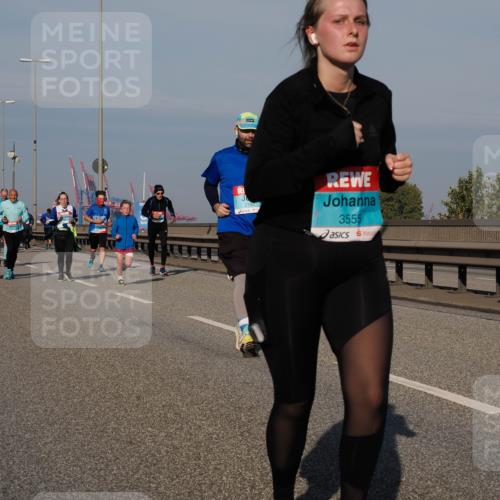 03.10.2025 - Köhlbrandbrückenlauf Fabian Wolf http://msf.ph/oto/9054029 03.10.2025 10:02:33 Position 3 2142, 3555 meine-sportfotos.de