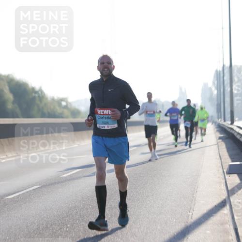 03.10.2025 - Köhlbrandbrückenlauf Jannik Wohlers http://msf.ph/oto/9054037 03.10.2025 09:11:47 Position 3 1026 meine-sportfotos.de
