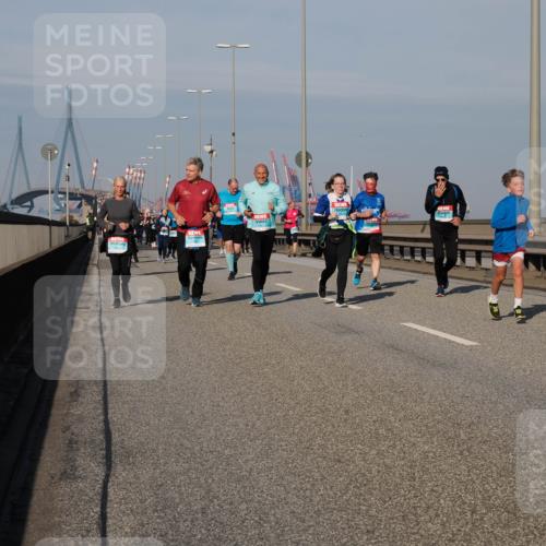 03.10.2025 - Köhlbrandbrückenlauf Fabian Wolf http://msf.ph/oto/9054153 03.10.2025 10:02:36 Position 3  meine-sportfotos.de