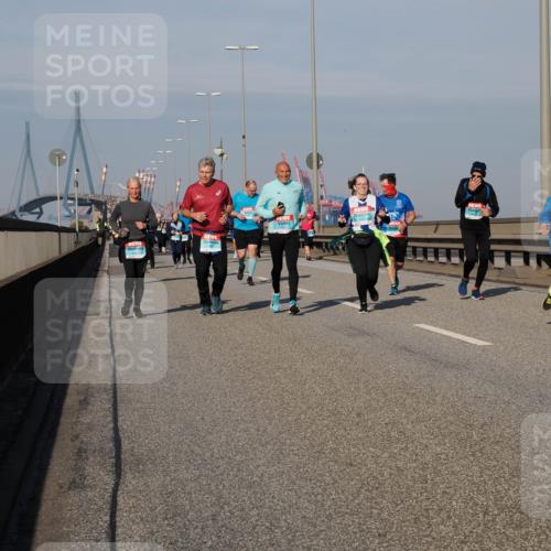 03.10.2025 - Köhlbrandbrückenlauf Fabian Wolf http://msf.ph/oto/9054169 03.10.2025 10:02:36 Position 3  meine-sportfotos.de