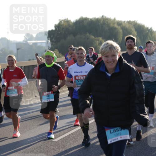 03.10.2025 - Köhlbrandbrückenlauf Jannik Wohlers http://msf.ph/oto/9054187 03.10.2025 09:20:11 Position 3 3487, 3486, 30, 3047, 1372 meine-sportfotos.de