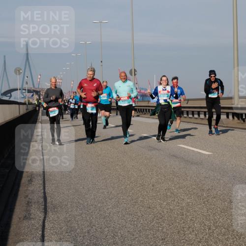 03.10.2025 - Köhlbrandbrückenlauf Fabian Wolf http://msf.ph/oto/9054189 03.10.2025 10:02:37 Position 3  meine-sportfotos.de