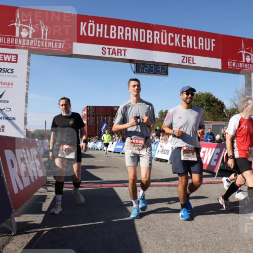 03.10.2025 - Köhlbrandbrückenlauf Lena Gebhardt http://msf.ph/oto/9054244 03.10.2025 13:23:32 Ziel 4450, 4477, 4719, 4752, 4887, 4892, 5003, 5114, 5653, 6291, 6337, 6338, 6378 meine-sportfotos.de