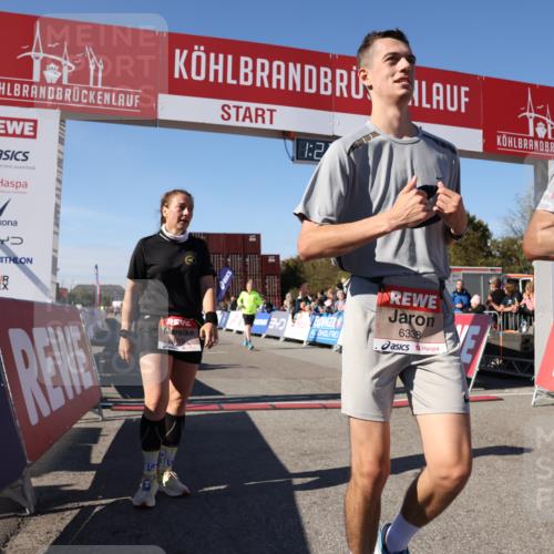 03.10.2025 - Köhlbrandbrückenlauf Lena Gebhardt http://msf.ph/oto/9054266 03.10.2025 13:23:33 Ziel 4450, 4477, 4719, 4752, 4887, 4892, 5003, 5114, 5653, 6291, 6337, 6338, 6378 meine-sportfotos.de