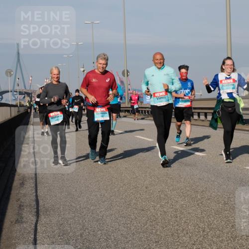 03.10.2025 - Köhlbrandbrückenlauf Fabian Wolf http://msf.ph/oto/9054282 03.10.2025 10:02:39 Position 3 2435, 1861, 12023 meine-sportfotos.de