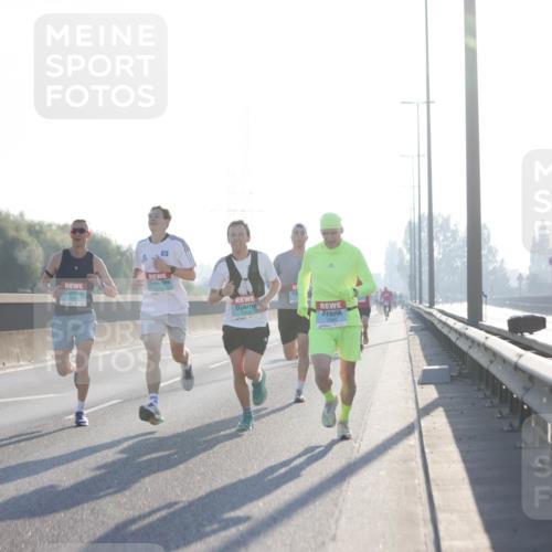 03.10.2025 - Köhlbrandbrückenlauf Jannik Wohlers http://msf.ph/oto/9054285 03.10.2025 09:11:57 Position 3 57 meine-sportfotos.de