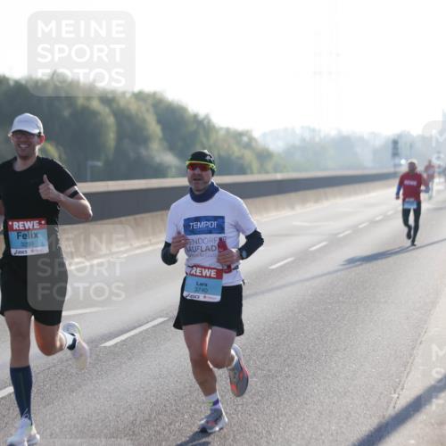 03.10.2025 - Köhlbrandbrückenlauf Jannik Wohlers http://msf.ph/oto/9054381 03.10.2025 09:12:09 Position 3 3299, 3740 meine-sportfotos.de