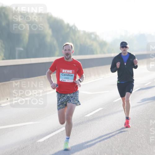 03.10.2025 - Köhlbrandbrückenlauf Jannik Wohlers http://msf.ph/oto/9054521 03.10.2025 09:12:25 Position 3 2402 meine-sportfotos.de