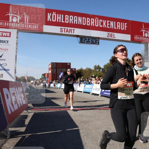 03.10.2025 - Köhlbrandbrückenlauf Lena Gebhardt http://msf.ph/oto/9054587 03.10.2025 13:23:44 Ziel 4285, 4465, 4743, 4752, 4918, 5081, 5093, 5397, 5653, 5855, 6728 meine-sportfotos.de