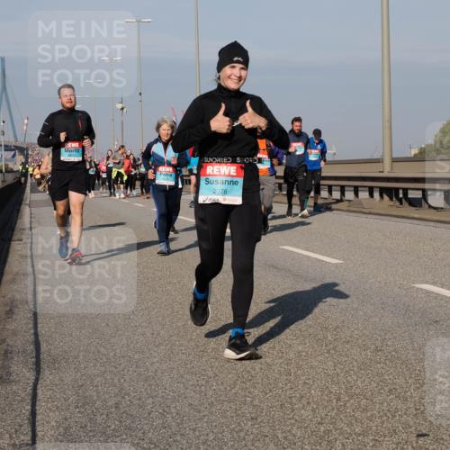 03.10.2025 - Köhlbrandbrückenlauf Fabian Wolf http://msf.ph/oto/9054722 03.10.2025 10:02:47 Position 3 2076 meine-sportfotos.de