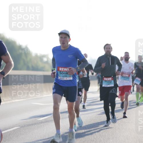 03.10.2025 - Köhlbrandbrückenlauf Jannik Wohlers http://msf.ph/oto/9054754 03.10.2025 09:12:35 Position 3 3809, 3248, 1184 meine-sportfotos.de