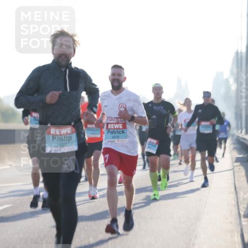 03.10.2025 - Köhlbrandbrückenlauf Jannik Wohlers http://msf.ph/oto/9054794 03.10.2025 09:12:36 Position 3 1184, 7, 3618 meine-sportfotos.de