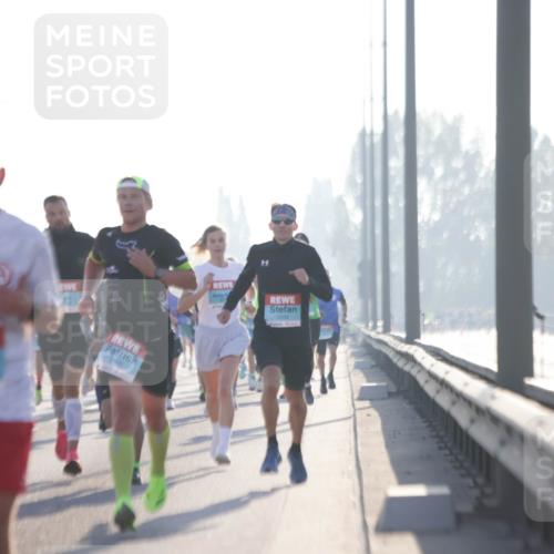 03.10.2025 - Köhlbrandbrückenlauf Jannik Wohlers http://msf.ph/oto/9054818 03.10.2025 09:12:37 Position 3 3609, 1034 meine-sportfotos.de